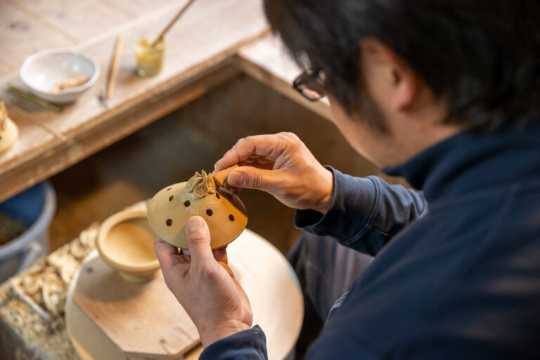 作家：岡田泰さん